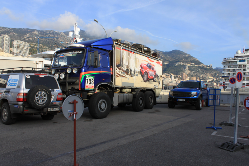 Illustration for article titled Mediterranean Cruise Car Spotting and Other Cool Stuff Photo Dump